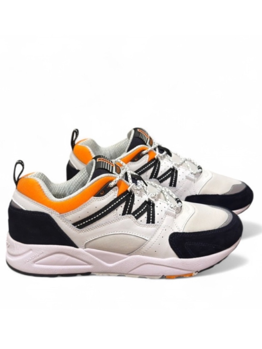 NWT Unisex Karhu 2.0 Sneakers Size US Men’s 10/ EU 44